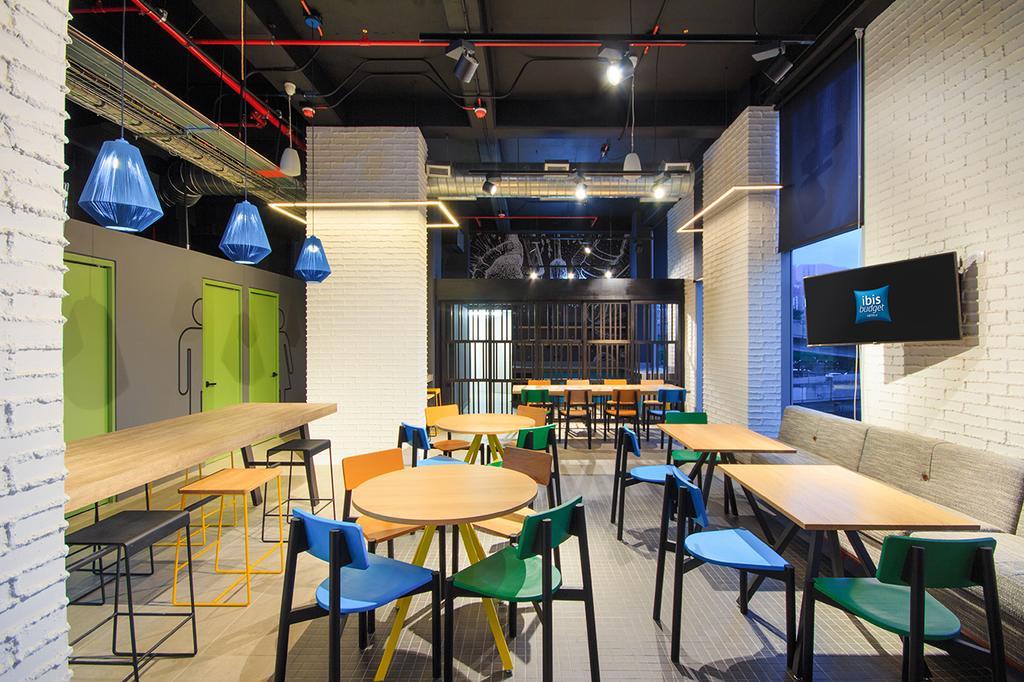 Ibis Budget Itagüí Екстериор снимка